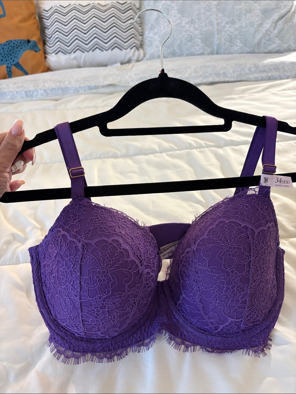 Victoria's Secret Purple Lace Push-Up Bra
